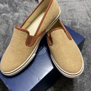 Chaps burlap style loafer